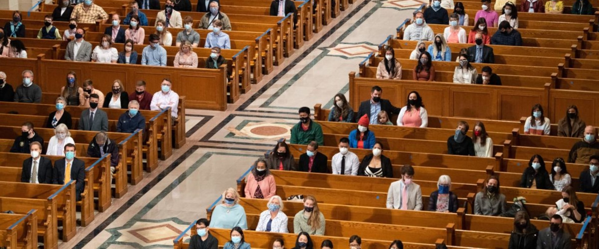 Keeping Congregations Safe: How Churches in Bradenton, Florida are Handling COVID-19 Safety Measures